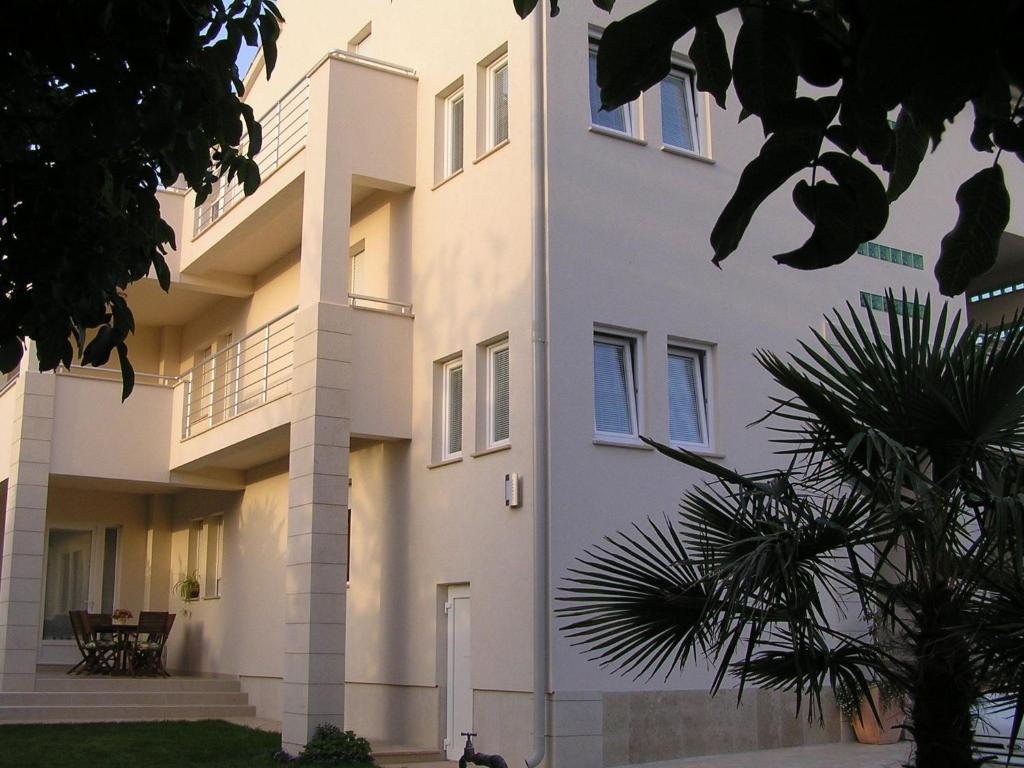 מדולין Apartments Oaza Regi מראה חיצוני תמונה